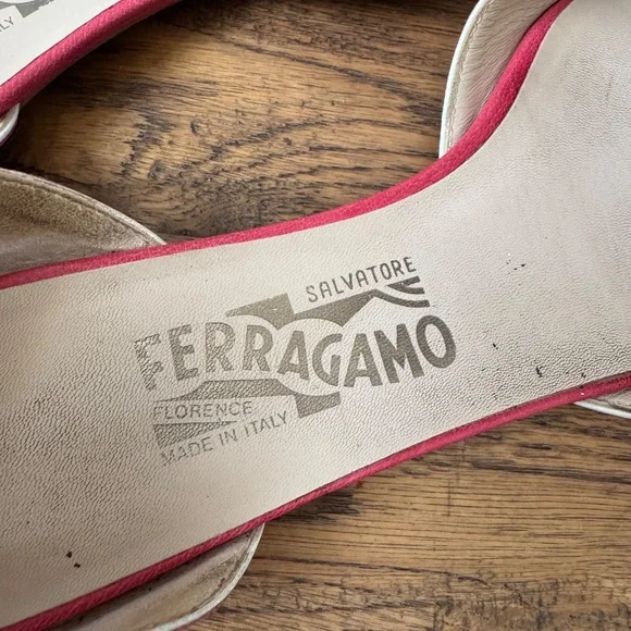 Salvatore Ferragamo D'Orsay Leather Lasercut Flats Women's Size 9.5 B S - Picture 5 of 9